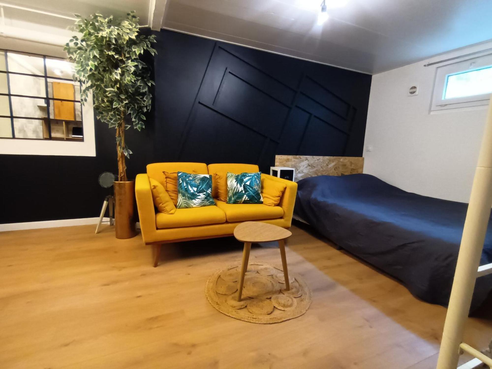 Appartement Tout Confort Le Fresne-Camilly Exteriör bild