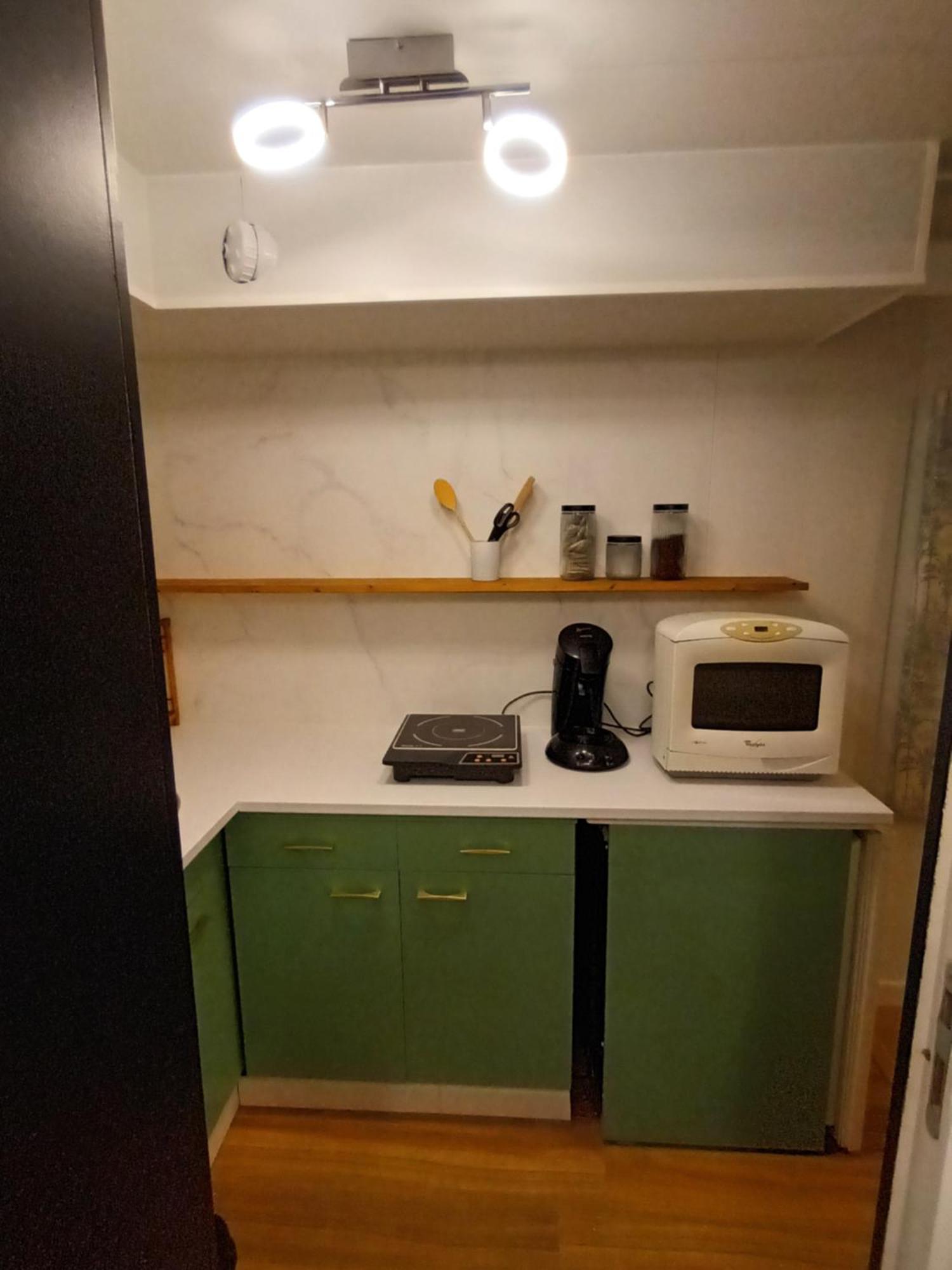Appartement Tout Confort Le Fresne-Camilly Exteriör bild