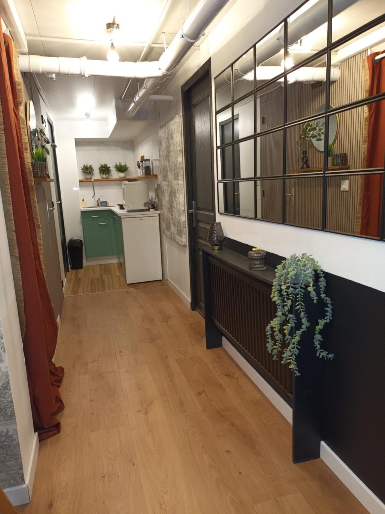 Appartement Tout Confort Le Fresne-Camilly Exteriör bild